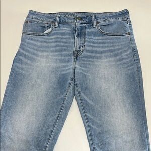 American Eagle Outfitters Blue Relaxed Jeans with Vintage-Inspired Fading